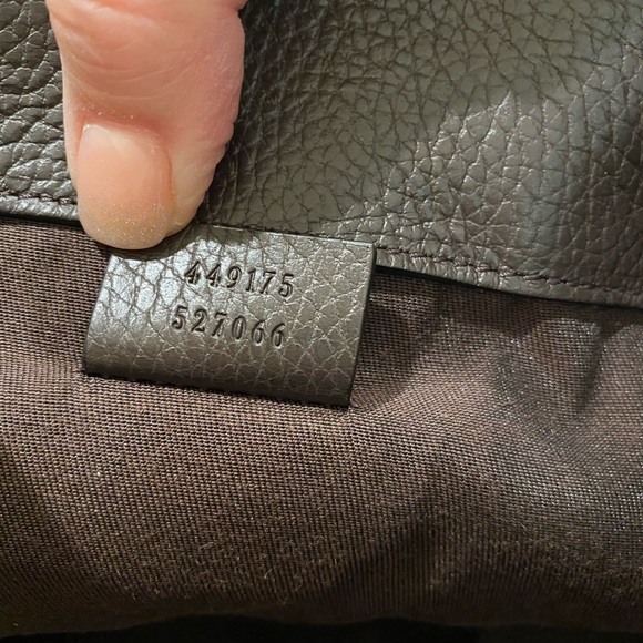 💓Sold💓Gucci Draw String bucket backpack (Unisex) - Picture 4 of 10